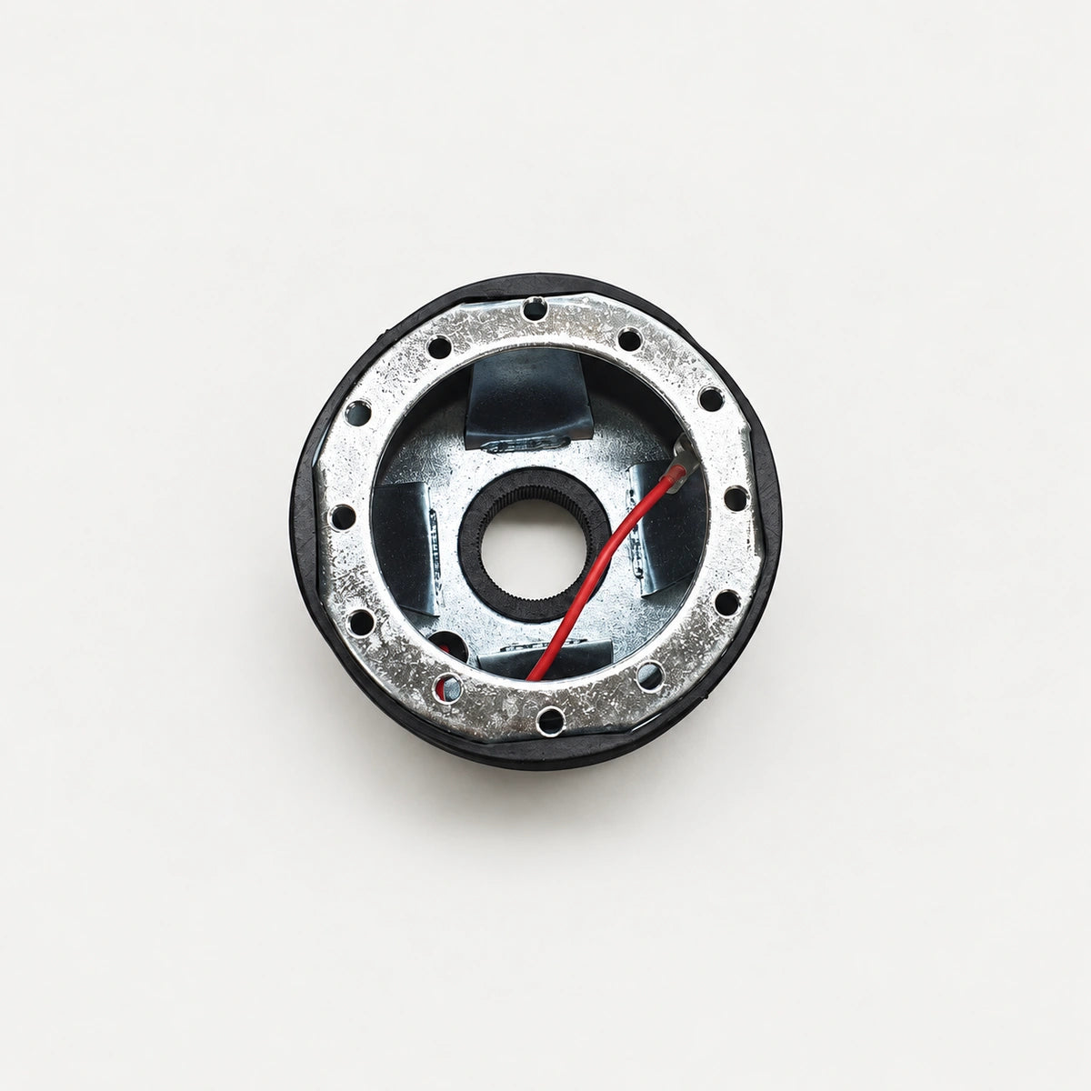 Masa Adaptadora de Volante VW Golf/Bora MK4 OMP. [IRP-CATALOG:SHUB007-GALLERY-2-C-944b80b9b081f44f.webp:944b80b9b081f44f]