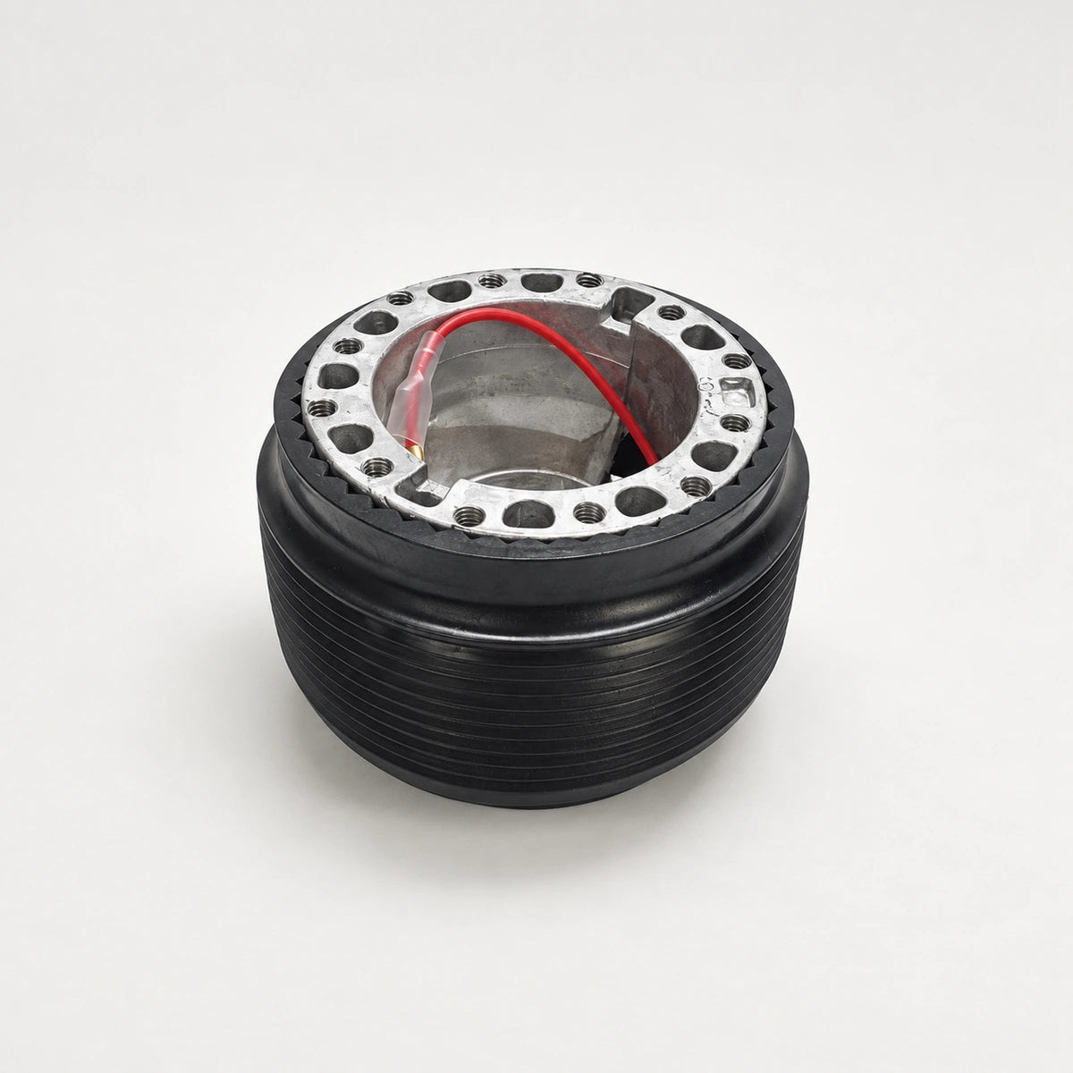 Masa Adaptadora de Volante Renault - Twingo Clio Megane OMP. [IRP-CATALOG:SHUB008-GALLERY-1-C-d9e7b347650883e4.webp:d9e7b347650883e4]