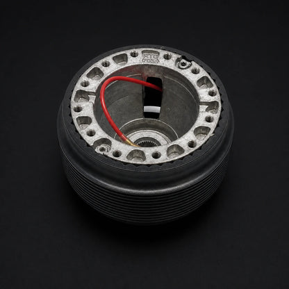Masa Adaptadora de Volante Suzuki Swift MK2/MK3/MK4 Omp Nardi. [IRP-CATALOG:SHUB010-1-O.webp:e61b489dc648e3f5]