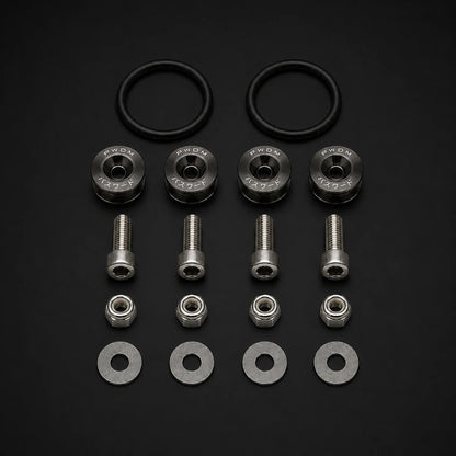 Sujetador Paragolpes Universal Auto Titanio JDM. [IRP-CATALOG:SUJE001-TIT-1-O.webp:75a7f38edf91e830]