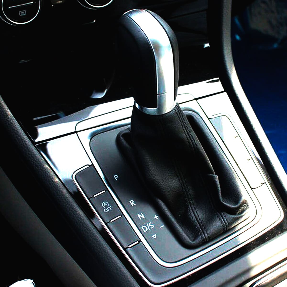 Marco para Palanca de cambios - VW Golf MK7 2015-2021 DSG