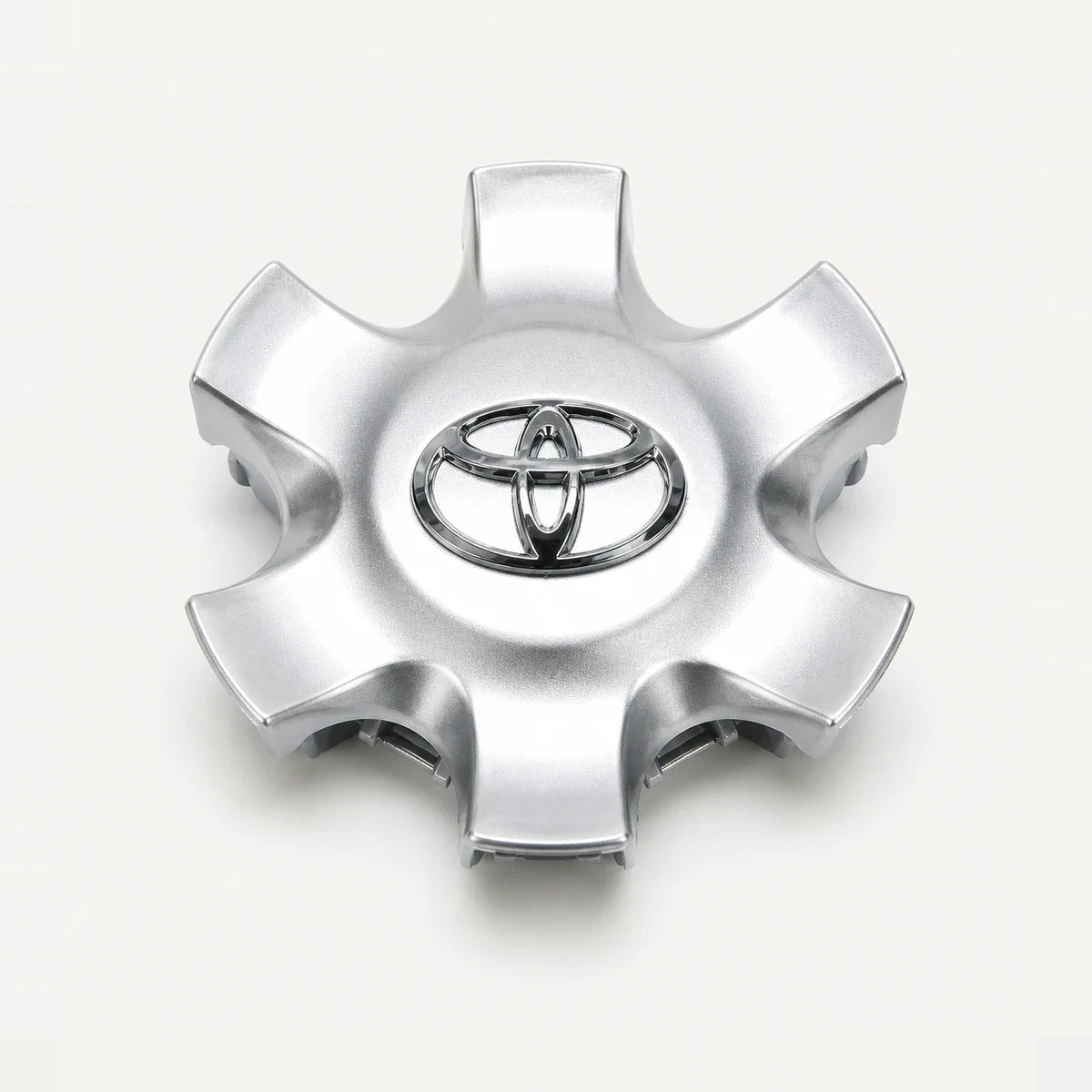 Centro de Llanta para Toyota Hilux 08-12. [IRP-CATALOG:WHUB015-1-C.webp:61d41090c441dba4]