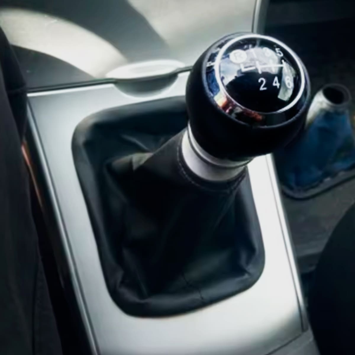 Bocha Pomo para Palanca de Cambios Toyota Corolla Etios 6ta Negro